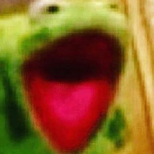 Meet your Posher, Yenu